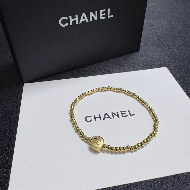 Chanel Bracelet 03yxs54